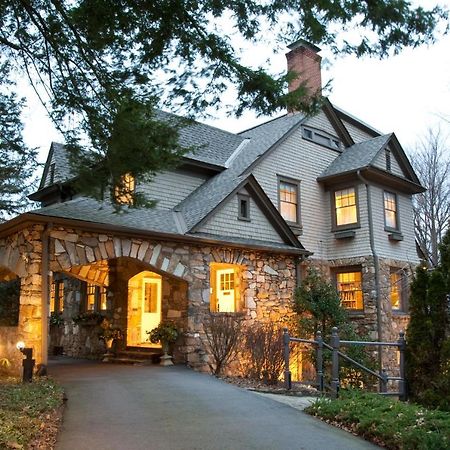 North Lodge On Oakland Bed And Breakfast Asheville Bagian luar foto