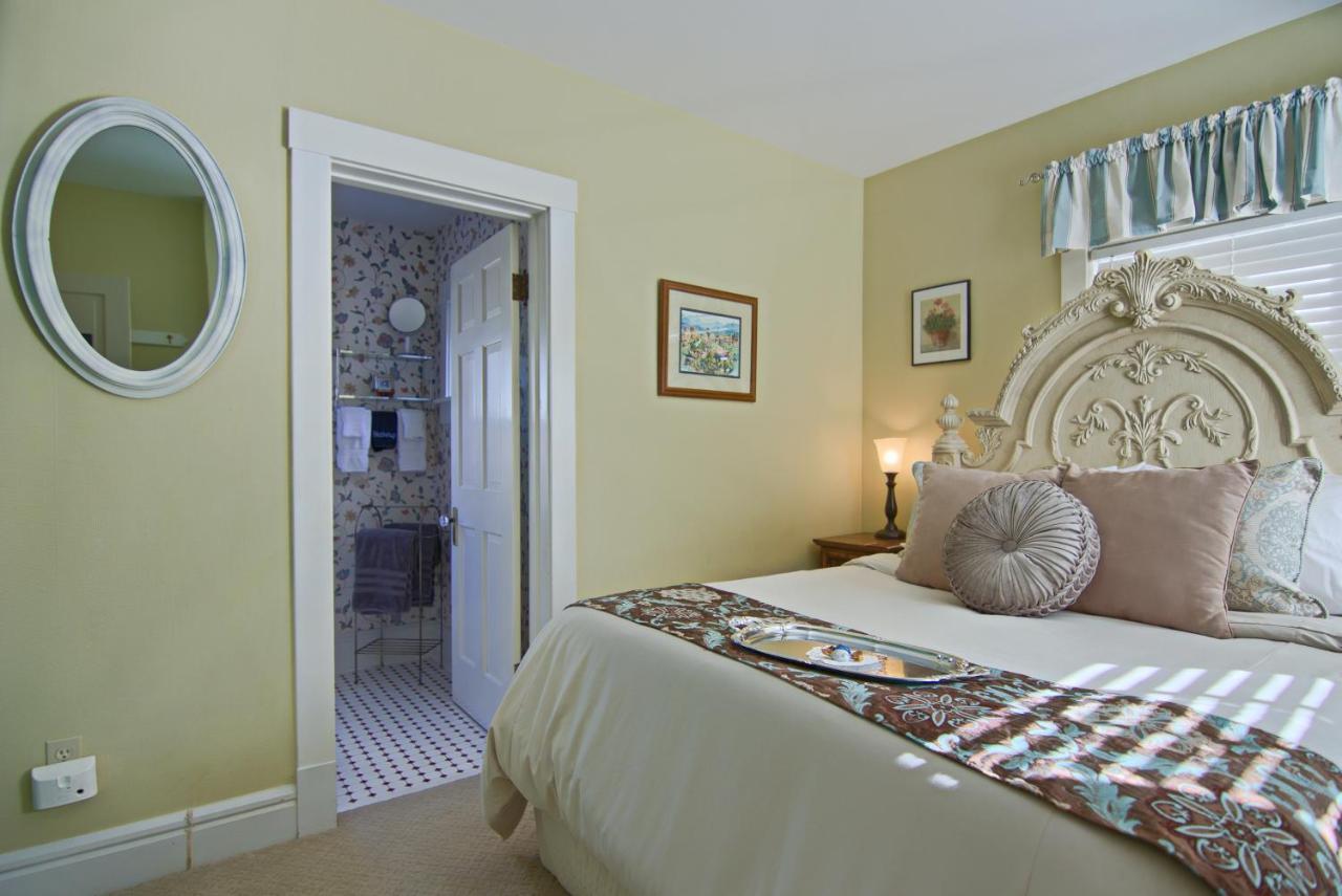 North Lodge On Oakland Bed And Breakfast Asheville Bagian luar foto